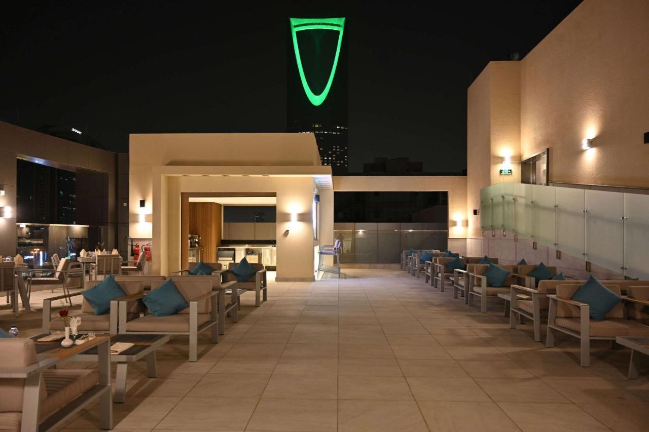 Comfort Hotel Riyadh Olaya Экстерьер фото