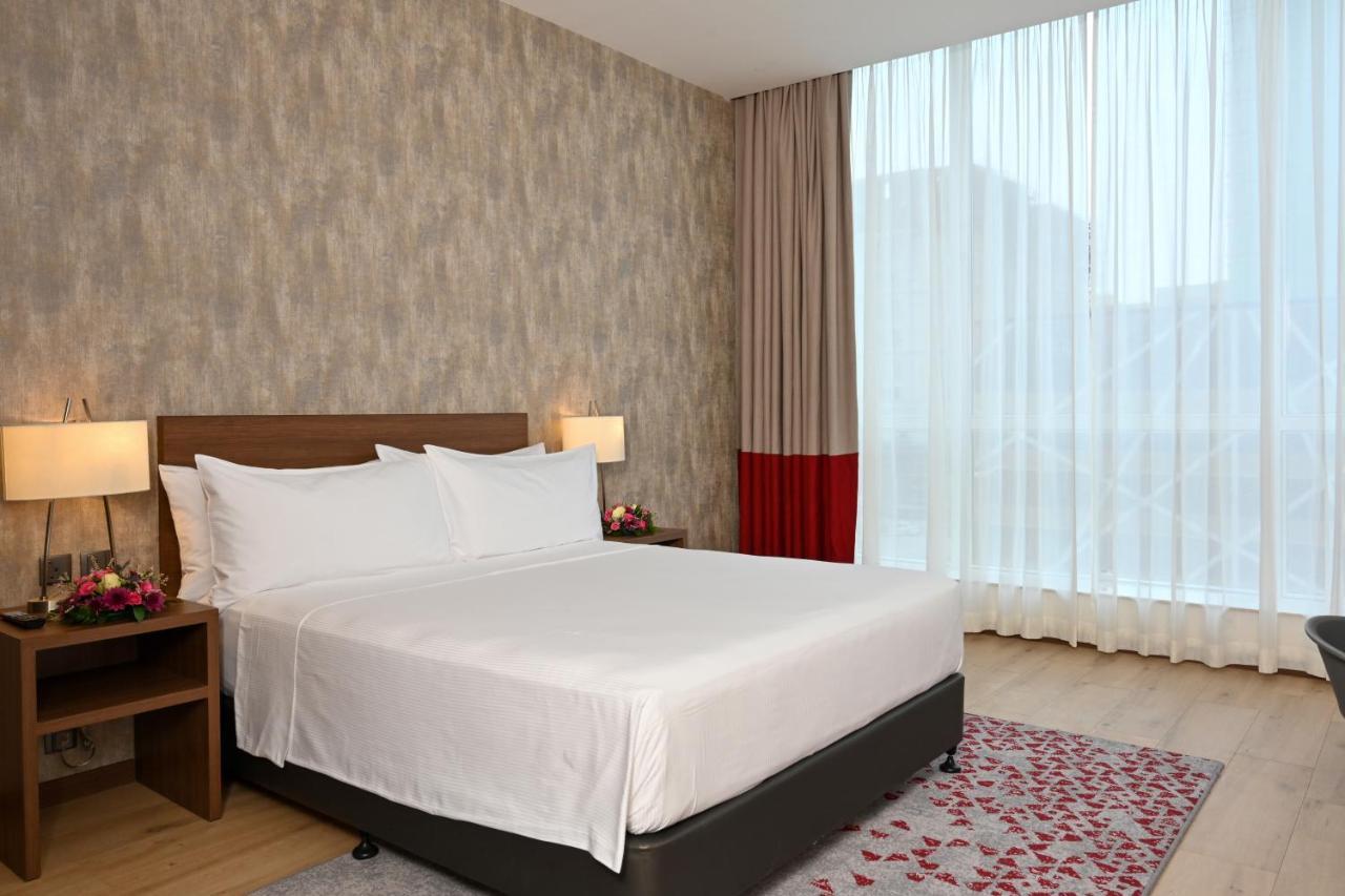 Comfort Hotel Riyadh Olaya Экстерьер фото