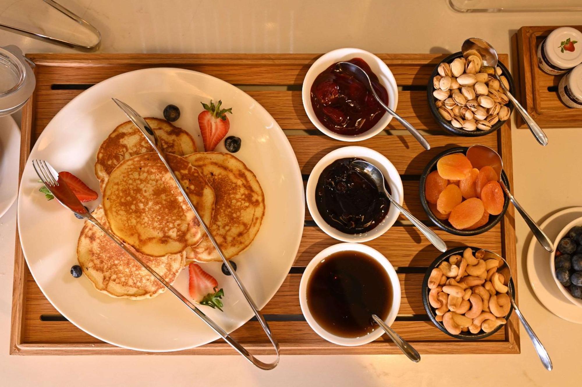 Comfort Hotel Riyadh Olaya Экстерьер фото